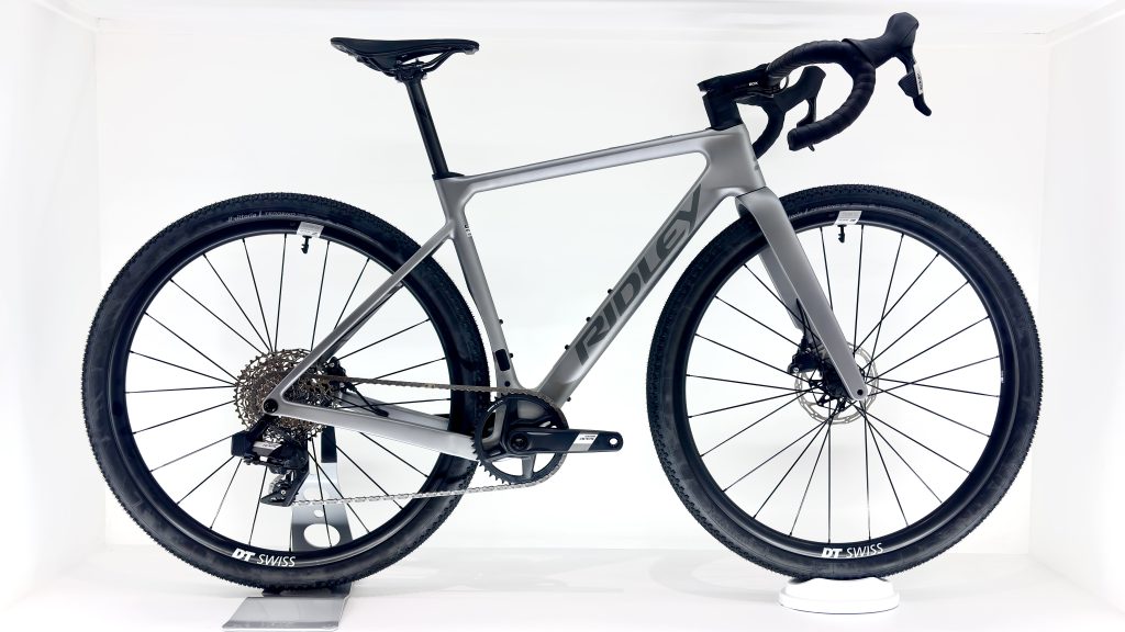 Ridley Astr XS 53.6cm // Empress Grey-Anthracite Metallic // Sram Apex XPLR AXS 1x12sp